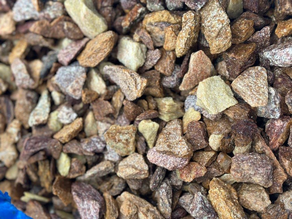 Златолит персиковый декоративная каменная крошка купить в Астраханской области