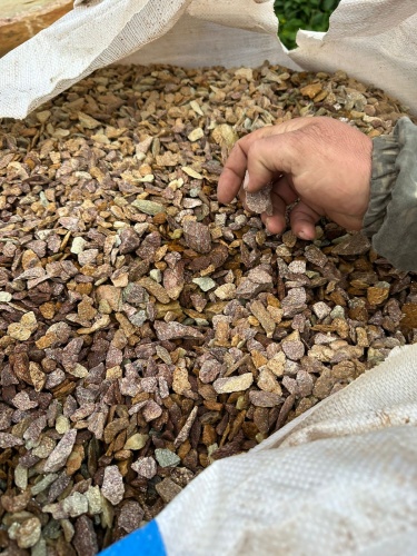 Златолит персиковый декоративная каменная крошка купить в Астраханской области