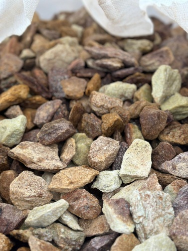 Златолит персиковый декоративная каменная крошка купить в Астраханской области