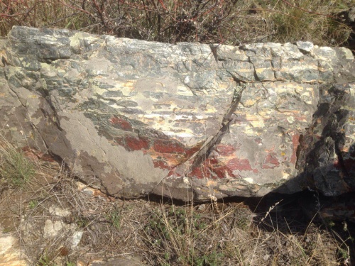 Гигантские зелёные валуны для ландшафтного дизайна весом более 5 тонн купить в Астраханской области