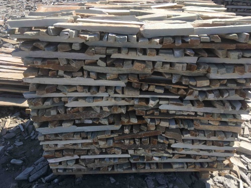 Горбушка златолит золотистый для облицовки купить в Астраханской области