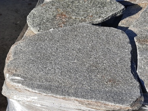 Златолит серебристый галтованный для лестниц купить в Астраханской области